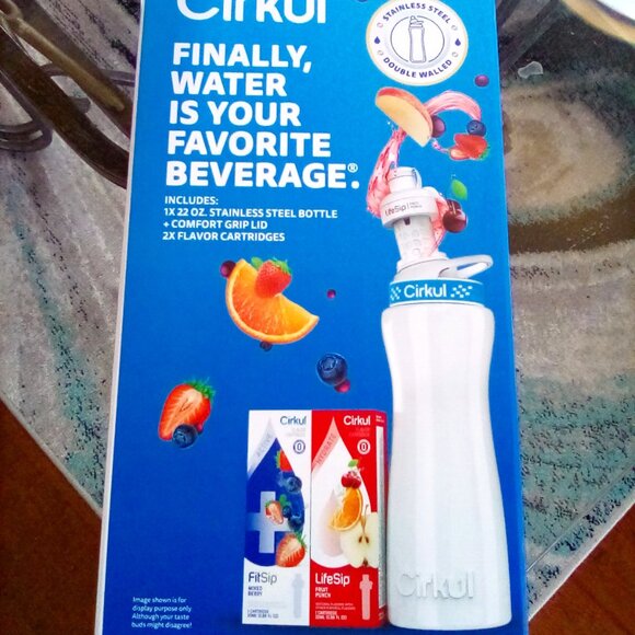 🎉CIRCUL Stainless Steel Water bottle🎉 22oz Set with (2) flavor beverage🎉 - Picture 2 of 14